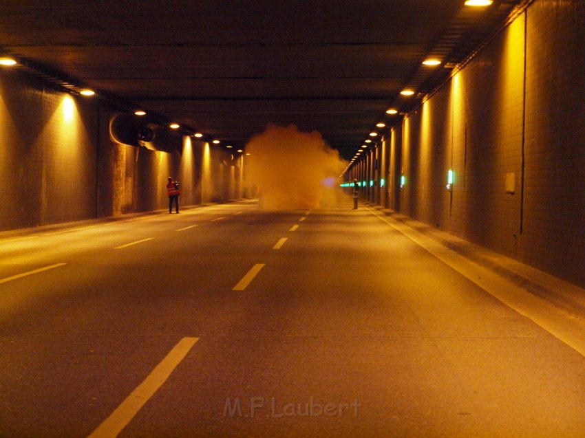 BF Koeln Tunneluebung Koeln Kalk Solingerstr und Germaniastr P190.JPG